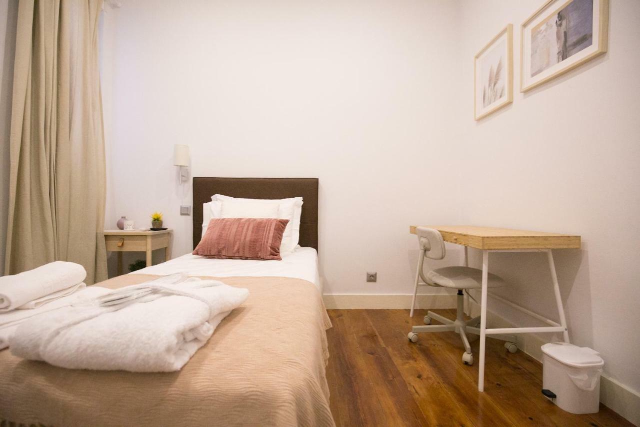 Homestay Rua Luciano Cordeiro Bhuiyan Family Host Lisbon